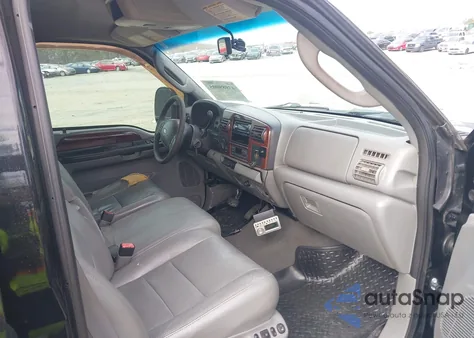 2006 Ford F-250 Lariat/Xl/Xlt from USA, damaged, VIN 1FTSW21P46EA14560